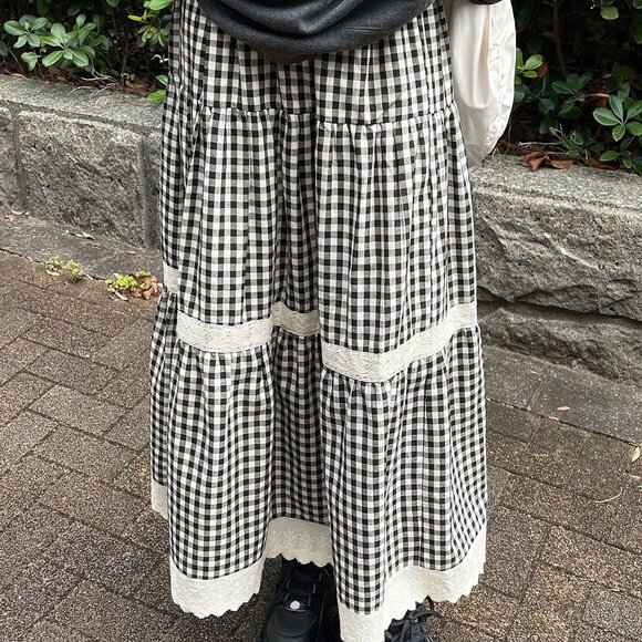 Black And White Casual Women's Plaid Contrast Lace Trim Skirt - Picture 3 of 7